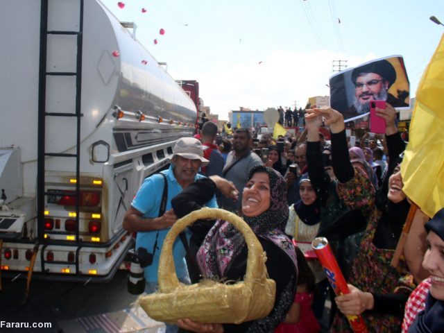(ویدئو) شادمانی هواداران حزب الله از ورود تانکرهای حامل سوخت از ایران