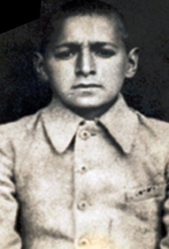 علامه حسن‌زاده آملی