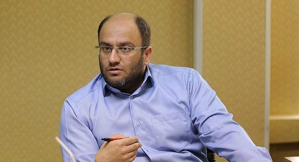 کشمکش بر سر واردات خودرو؛ آیا مقامات اجازه کاهش قیمت خودرو را میدهند؟ کشمکش بر سر واردات خودرو؛ آیا مقامات اجازه کاهش قیمت خودرو را میدهند؟