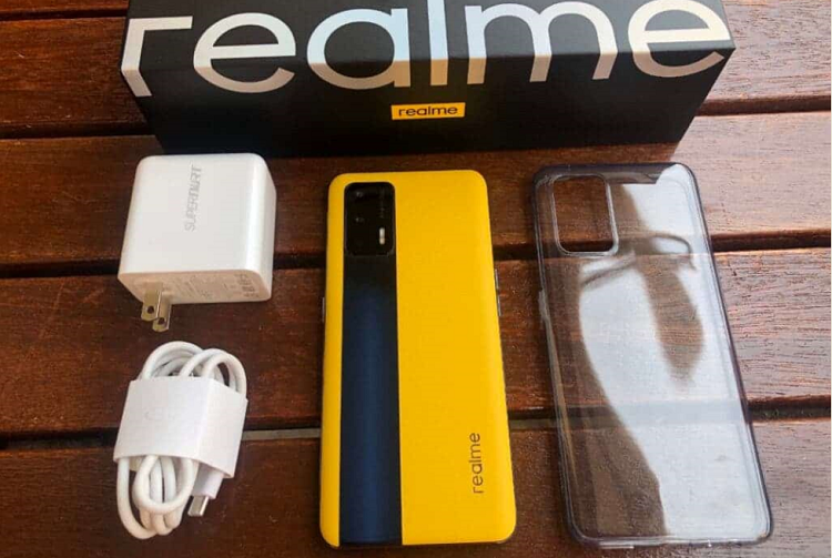 مقایسه دو گوشی Xiaomi 11T و Realme GT