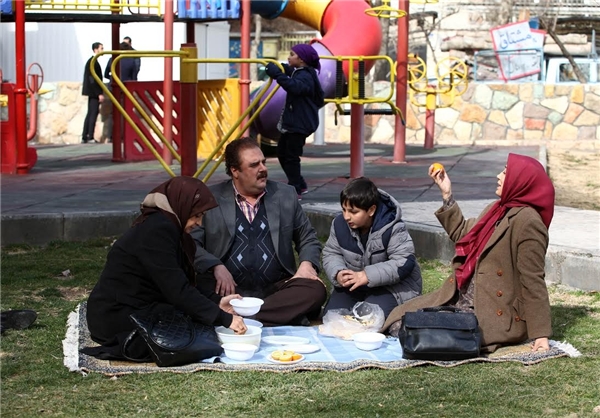 «دودکش ۲» حوالی میدان ولیعصر پیگیری میشود+ (تصاویر) «دودکش ۲» حوالی میدان ولیعصر پیگیری میشود+ (تصاویر)