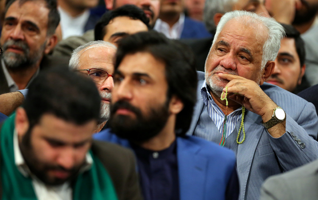 (تصاویر) دیدار مداحان با رهبر انقلاب (تصاویر) دیدار مداحان با رهبر انقلاب