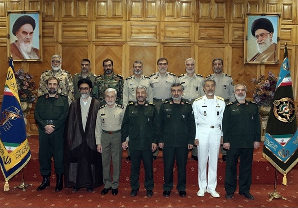 (تصاویر) دیدار فرماندهان عالی رتبه سپاه و ارتش (تصاویر) دیدار فرماندهان عالی رتبه سپاه و ارتش