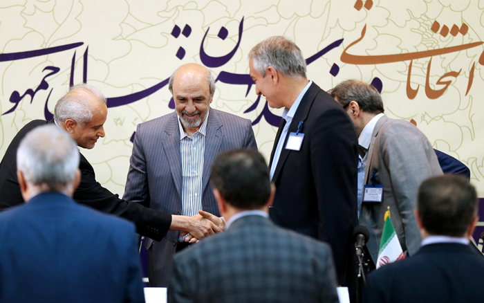 (تصاویر) انتخابات تاج به ریاست فدراسیون فوتبال (تصاویر) انتخابات تاج به ریاست فدراسیون فوتبال
