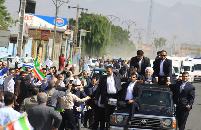 (تصاویر) استقبال از روحانی در ارومیه (تصاویر) استقبال از روحانی در ارومیه