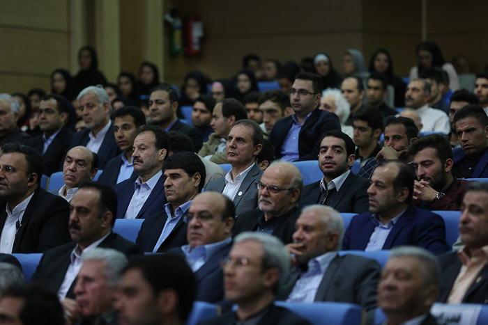 (تصاویر) افطاری روحانی با ورزشکاران (تصاویر) افطاری روحانی با ورزشکاران