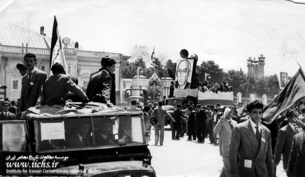 (تصاویر) آلبوم کمتردیده شده از قیام ۳۰ تیر (تصاویر) آلبوم کمتردیده شده از قیام ۳۰ تیر