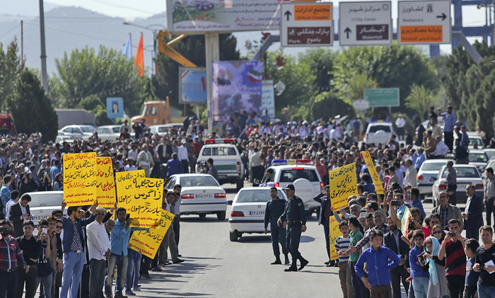 (تصاویر) استقبال از روحانی در یاسوج (تصاویر) استقبال از روحانی در یاسوج