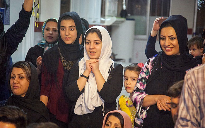 (تصاویر) لحظات پرالتهاب خانواده خالوندی (تصاویر) لحظات پرالتهاب خانواده خالوندی
