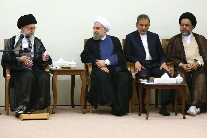 (تصاویر) دیدار اعضای هیأت دولت با رهبر انقلاب (تصاویر) دیدار اعضای هیأت دولت با رهبر انقلاب