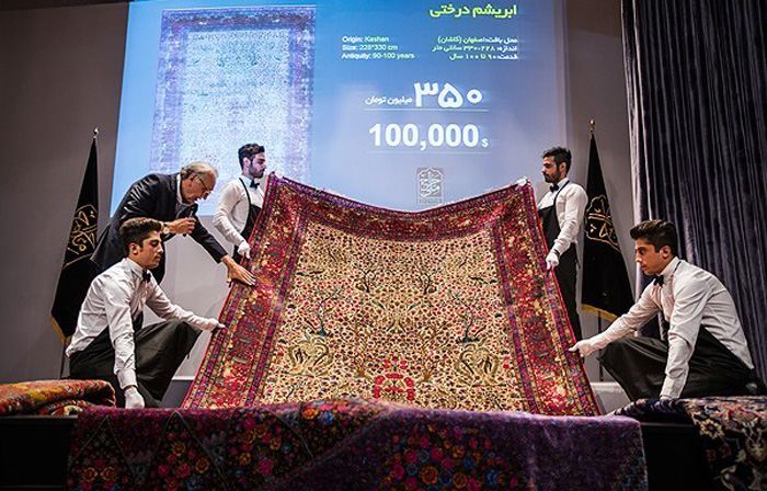 (تصاویر) نخستین حراج تخصصی فرش دستباف (تصاویر) نخستین حراج تخصصی فرش دستباف