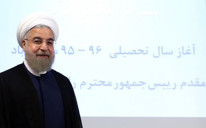 (تصاویر) روحانی زنگ آغاز سال تحصیلی را ب (تصاویر) روحانی زنگ آغاز سال تحصیلی را ب