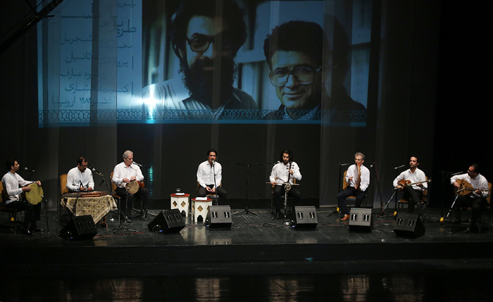 (تصاویر) رونمایی از آلبوم محمدرضا شجریان (تصاویر) رونمایی از آلبوم محمدرضا شجریان