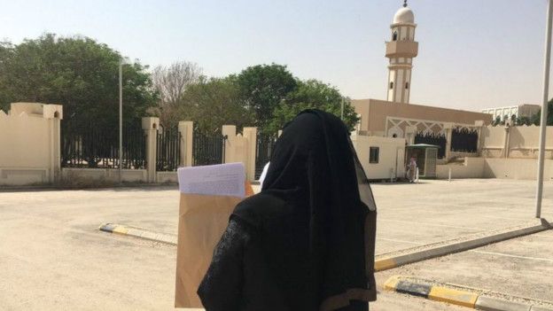 اعتراض زنان عربستانی به مردسالاری در این کشور اعتراض زنان عربستانی به مردسالاری در این کشور