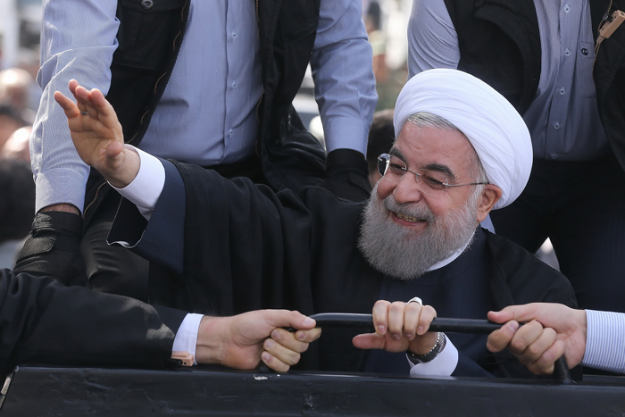 (تصاویر) استقبال از روحانی در قزوین (تصاویر) استقبال از روحانی در قزوین