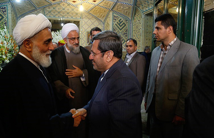 (تصاویر) مراسم ترحیم برادرزاده ناطق نوری (تصاویر) مراسم ترحیم برادرزاده ناطق نوری