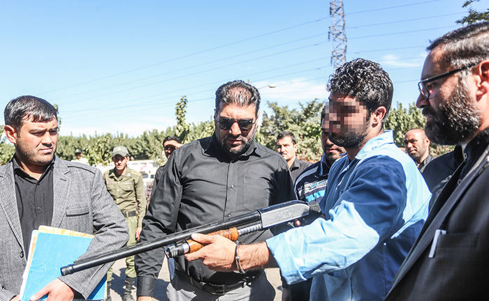 (تصاویر) بازسازی صحنه قتل در مشهد (تصاویر) بازسازی صحنه قتل در مشهد