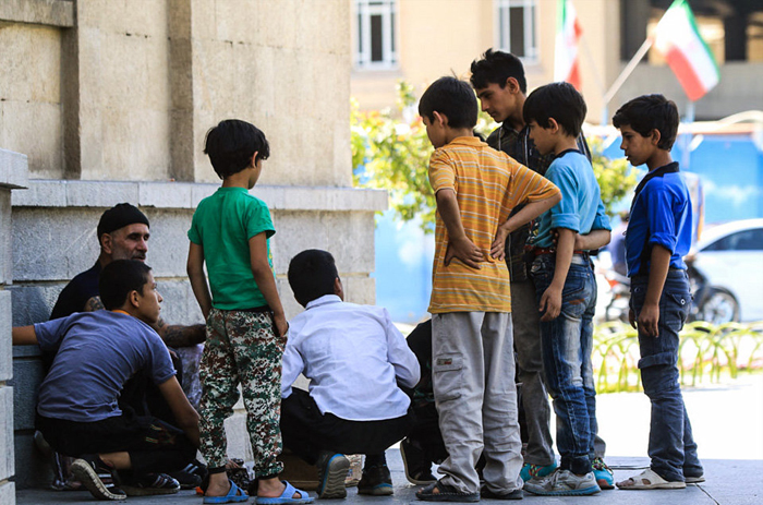 (تصاویر) بهدنبال نان حلال پس از 20سال حبس (تصاویر) بهدنبال نان حلال پس از 20سال حبس