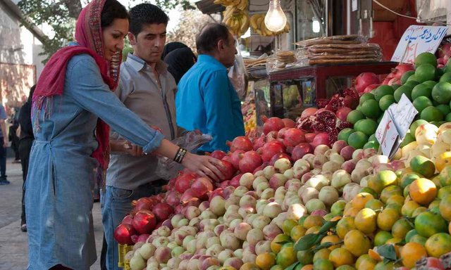 گزارش خواندنی گاردین از غذاهای رنگارنگ ایرانی گزارش خواندنی گاردین از غذاهای رنگارنگ ایرانی