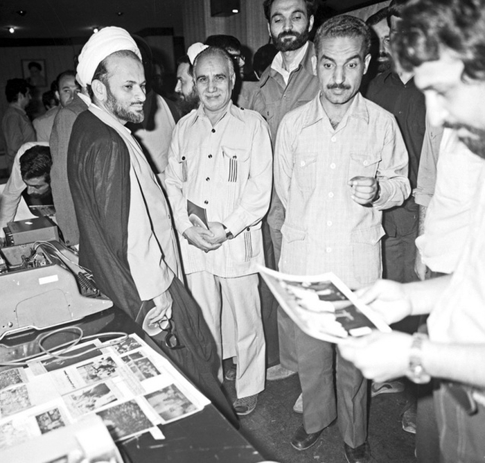 (تصاویر) آلبوم قدیمی از مرحوم شجونی