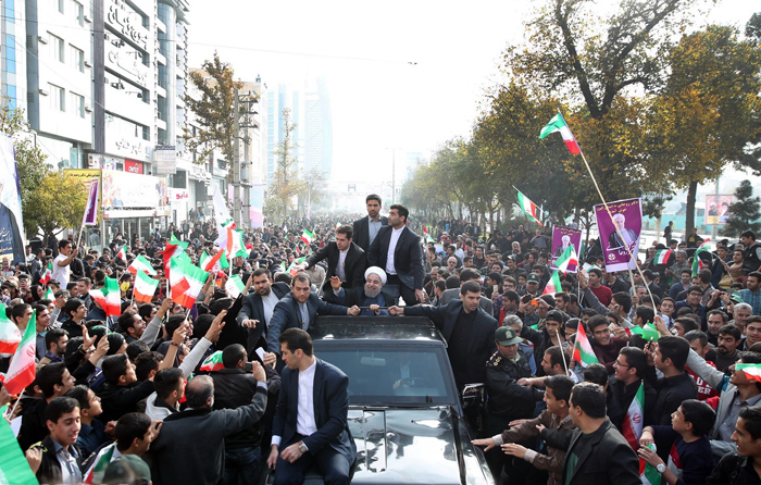 (تصاویر) استقبال از روحانی در کرج (تصاویر) استقبال از روحانی در کرج