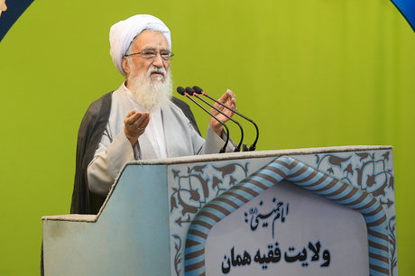 مسئولان بیدار باشند و دیگر گول امریکا را نخورند مسئولان بیدار باشند و دیگر گول امریکا را نخورند