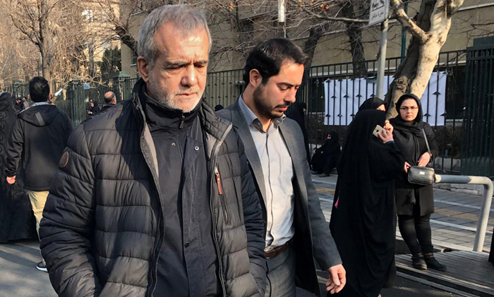 (تصاویر) مقامات و شخصیتها در بدرقه هاشمی (تصاویر) مقامات و شخصیتها در بدرقه هاشمی