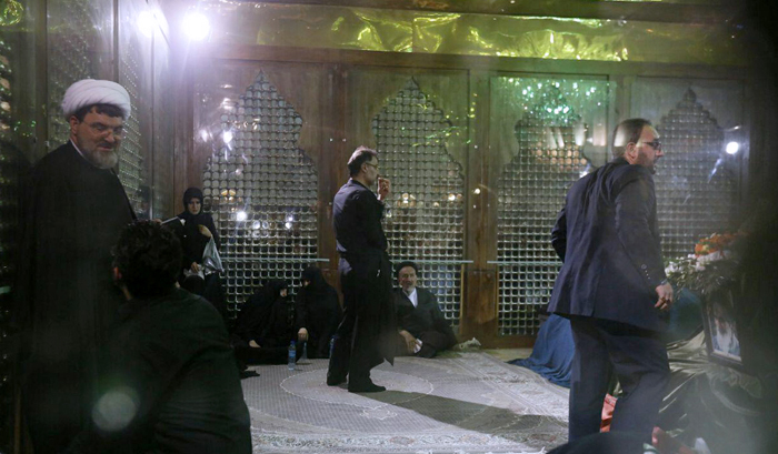 (تصاویر) مراسم خاکسپاری آیتالله هاشمی (تصاویر) مراسم خاکسپاری آیتالله هاشمی