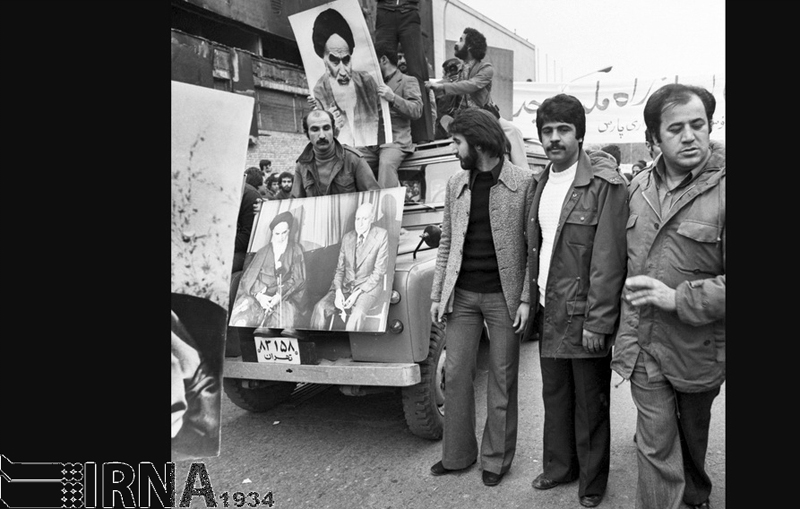 (تصاویر) راهپیمایی در حمایت از دولت بازرگان