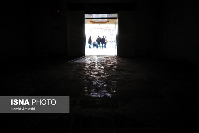 (تصاویر) اسکان کسبه پلاسکو در ساختمان نور