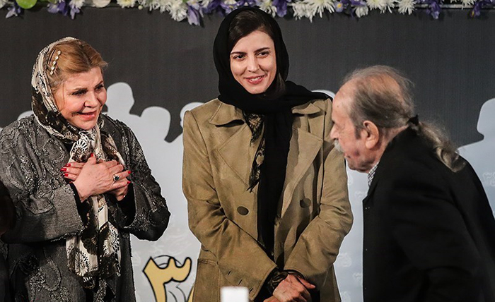 (تصاویر) خانواده حاتمی در رونمایی پوستر جشنواره (تصاویر) خانواده حاتمی در رونمایی پوستر جشنواره