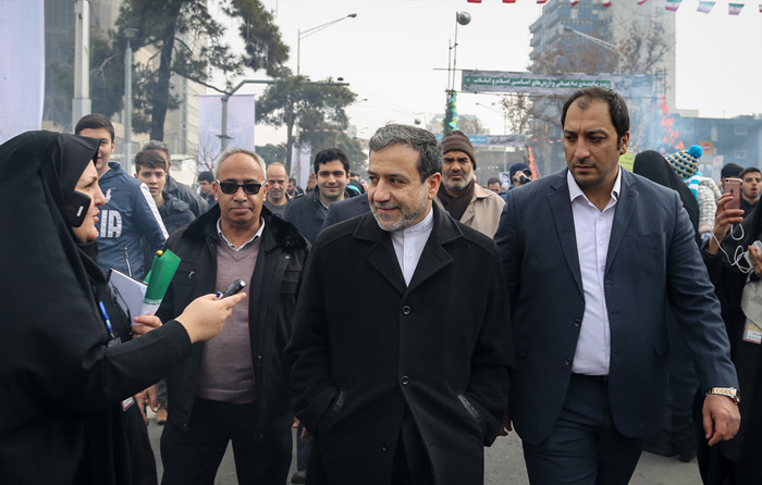 (تصاویر) مقامات و شخصیتها در راهپیمایی 22 بهمن (تصاویر) مقامات و شخصیتها در راهپیمایی 22 بهمن