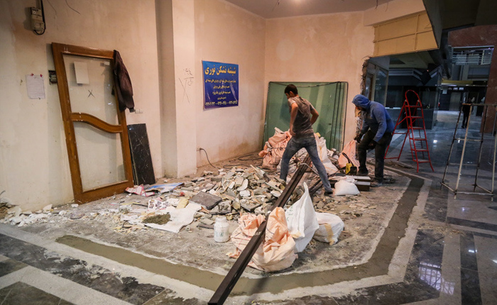 (تصاویر) تحویل مغازه‌ها به کسبه پلاسکو