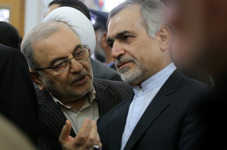 (تصاویر) مراسم تشییع حجتالاسلام قرهی (تصاویر) مراسم تشییع حجتالاسلام قرهی