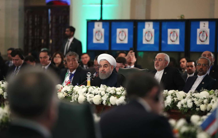 (تصاویر) روحانی در اجلاس سران اکو (تصاویر) روحانی در اجلاس سران اکو