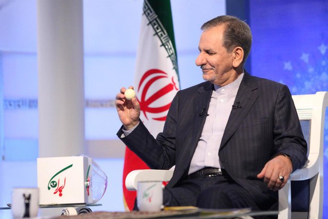 تصاویری از آخرین حضور نامزدهای ریاستجمهوری در تلویزیون تصاویری از آخرین حضور نامزدهای ریاستجمهوری در تلویزیون