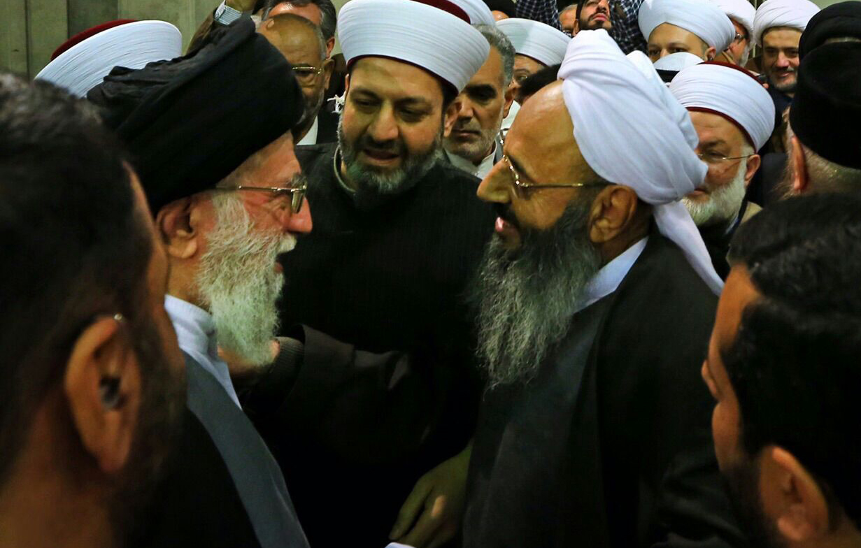 همه باید با هم به سربلندی و عزت ایران اسلامی بیندیشند همه باید با هم به سربلندی و عزت ایران اسلامی بیندیشند