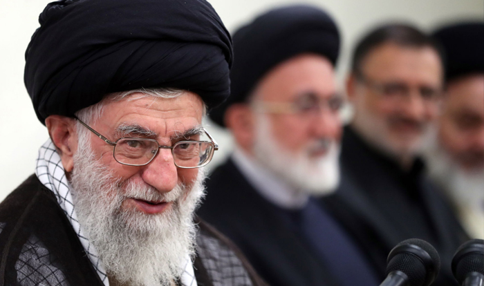 در زمان حج مسئولان سعودی با وقاحت علیه جمهوری اسلامی حرف زدند در زمان حج مسئولان سعودی با وقاحت علیه جمهوری اسلامی حرف زدند