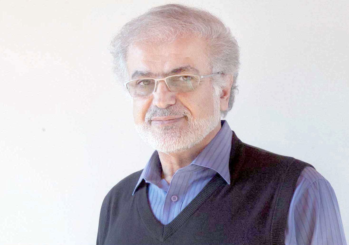 اولویت کدام است: کادرسازی یا مذاکره با شورای نگهبان؟