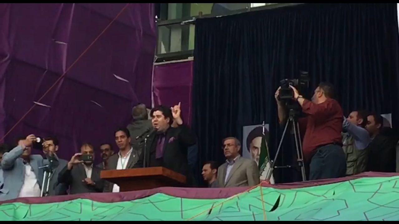 یک بدعت فرهنگی دیگر در مشهد / مگر برگزاری قانونی کنسرت کارگروه می خواهد؟ یک بدعت فرهنگی دیگر در مشهد / مگر برگزاری قانونی کنسرت کارگروه می خواهد؟