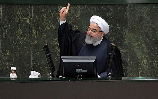 لایحه بودجه مجموعه‌ای از سیاست‌های متناقض است/ مدیران اقتصادی اصلا توانایی مدیریت بحران را ندارند