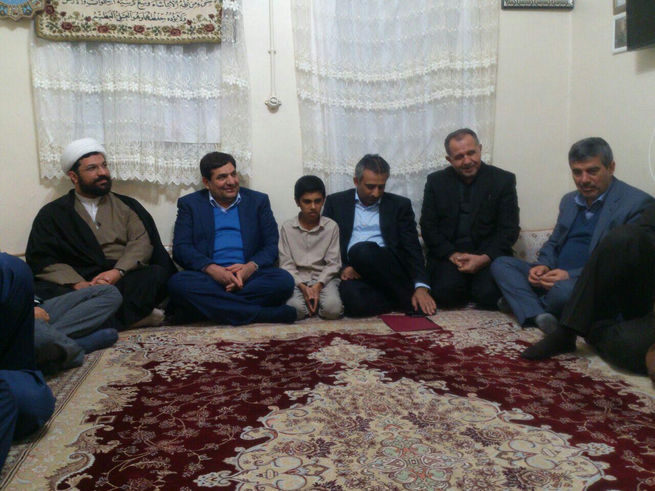امنیت، سعادت و آسایش کشور مدیون شهدای مدافع حرم است