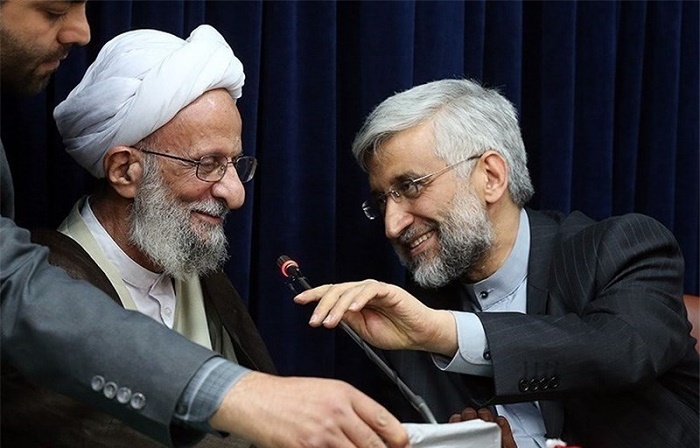 تناقض‌گویی آقای انقلابی