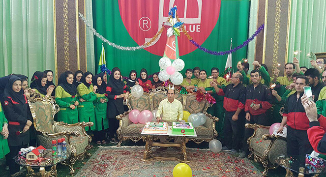 کارگران چه می‌کِشند؟