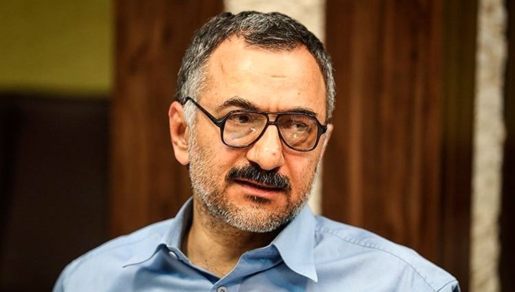 فتنه دلار ادامه فتنه ۹۶ است/ رضا پهلوی حداکثر می‌تواند سازمان توزیع آرد را اداره کند/ تصمیمی که در مورد دلار گرفتند یک تصمیم امنیتی است/ مخالفان دولت در مشهد بازار را متلاطم کردند