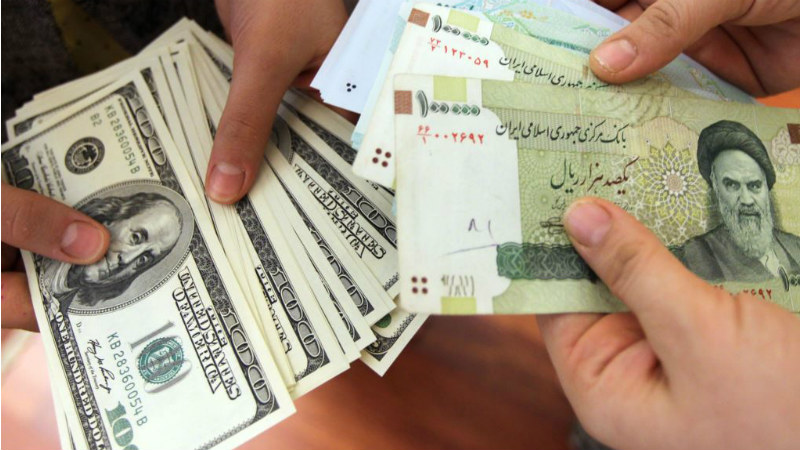 سود بانکی هم رقیب دلار نشد سود بانکی هم رقیب دلار نشد