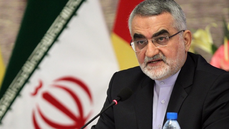 بروجردی: استفاده از تلگرام طلایی و هاتگرام بدون مانع است بروجردی: استفاده از تلگرام طلایی و هاتگرام بدون مانع است