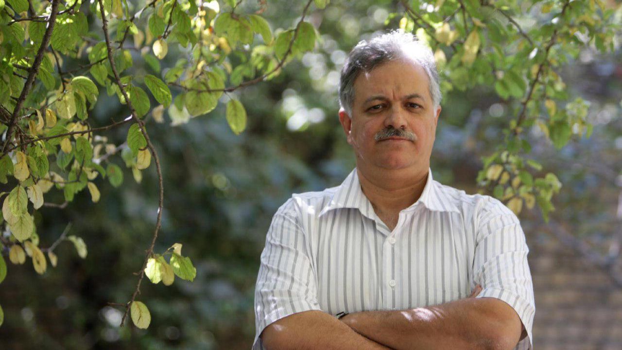 کدام جناح به مرخصی برود؟