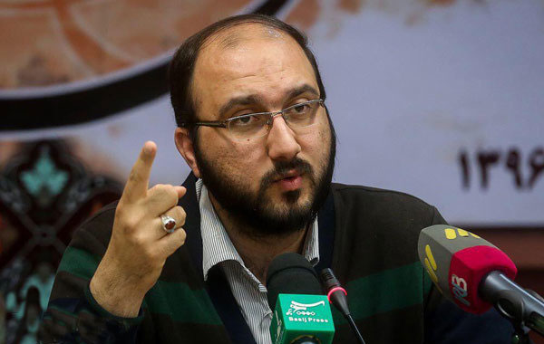 جنگ قدرت در شبکه سه؛ فردوسیپور حذف میشود؟! جنگ قدرت در شبکه سه؛ فردوسیپور حذف میشود؟!