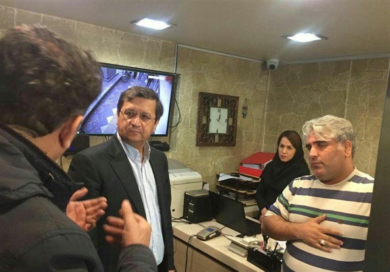 دلار آزاد زیر قیمت دلار دولتی!